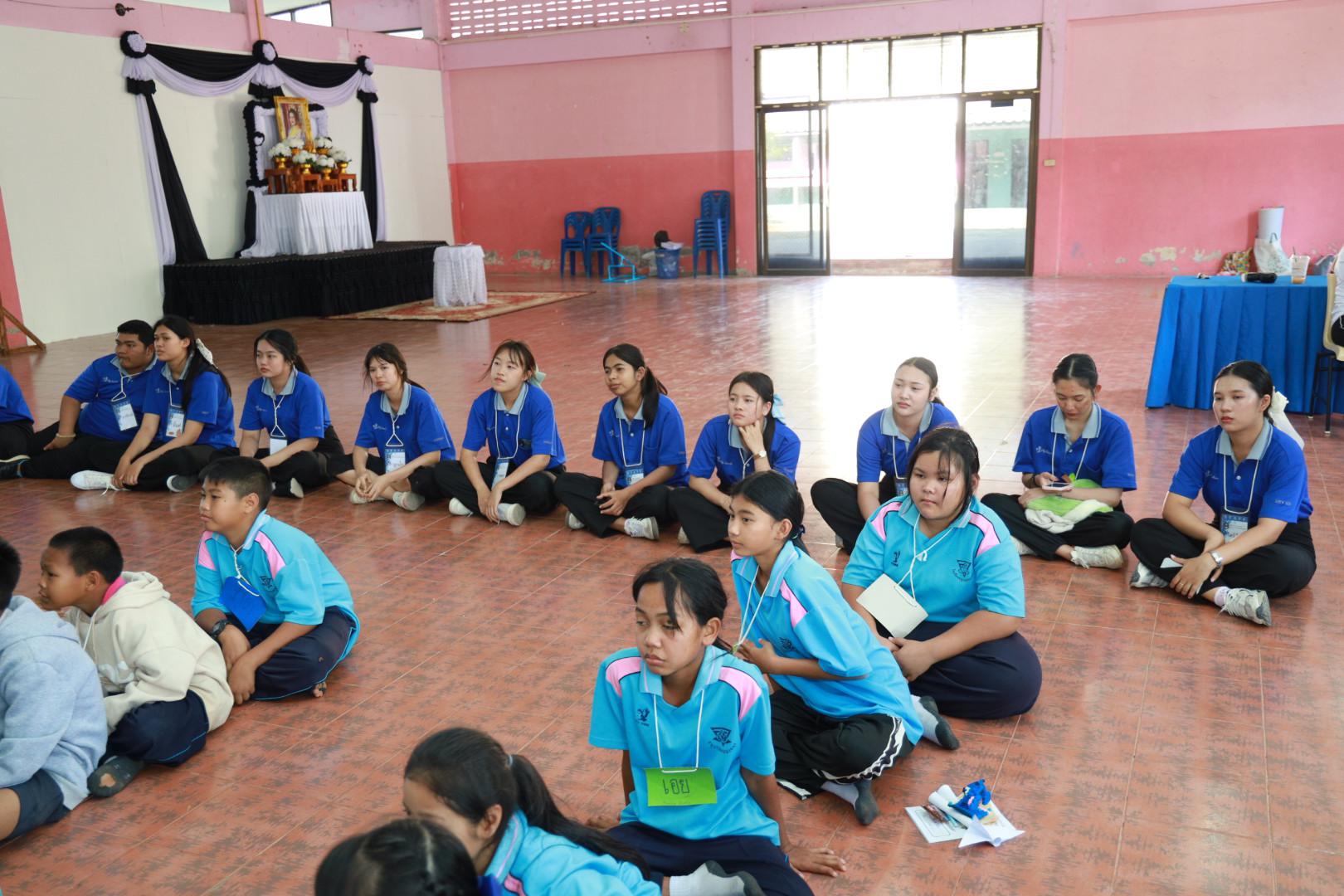 402. วันที่ 27 มกราคม 2569 โปรแกรมวิชาวิทยาศาสตร์ทั่วไป ได้จัดค่ายสเต็มศึกษาให้กับนักเรียนชั้นประถมศึกษาปีที่1-6 ณ โรงเรียนอนุบาลคลองขลุง จ.กำแพงเพชร